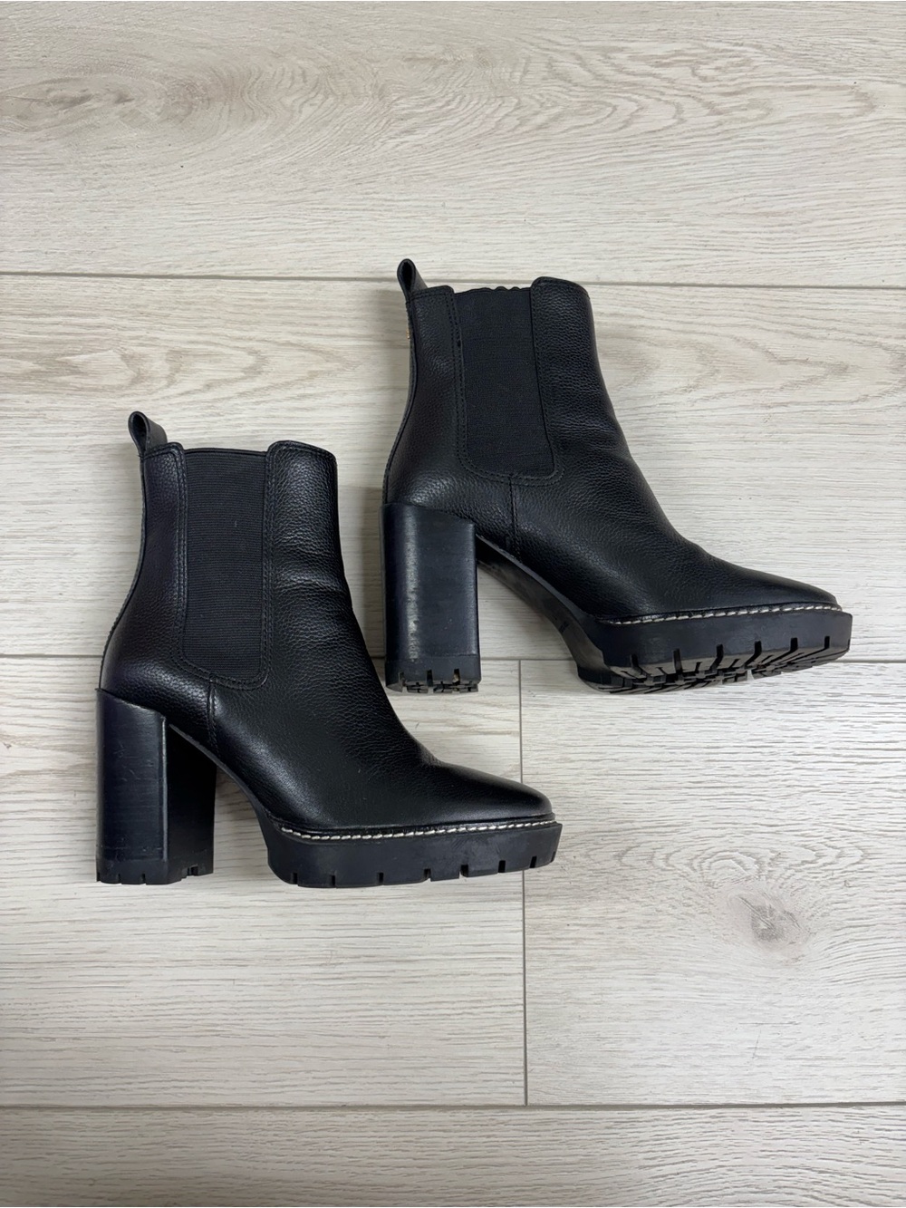 Tory Burch Carson Black Chunky Lug Sole Ankle Boots - Picture 2 of 7